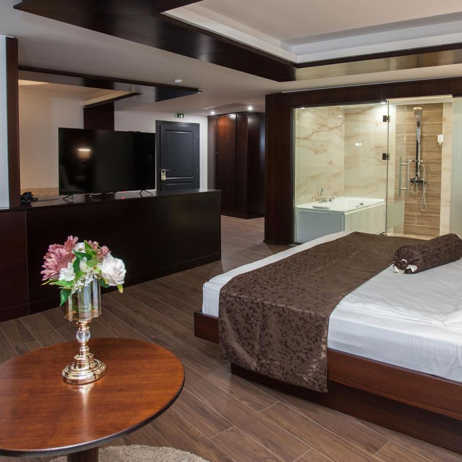 Hotel Sky Gevgelija Exteriér fotografie Suite